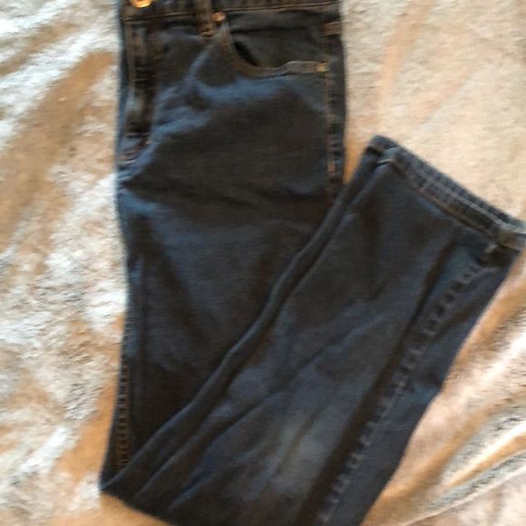 Liz Claiborne ORIGINAL LIZWEAR JEANS 6 PETITE dark wash / straight leg fit - Picture 1 of 12